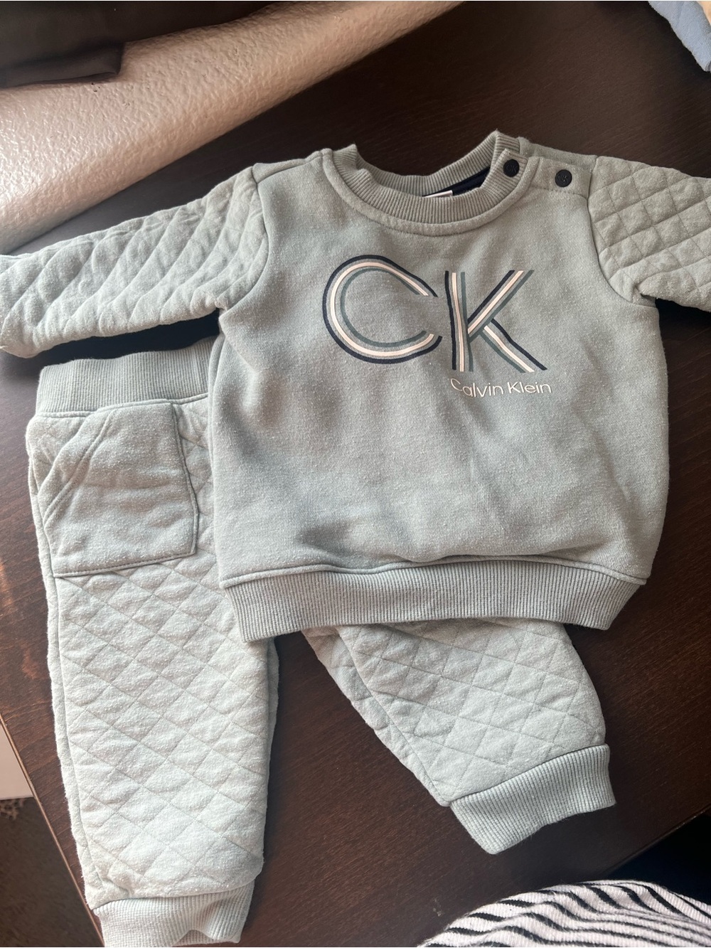 Calvin Klein Kids Quilted Jogger Set